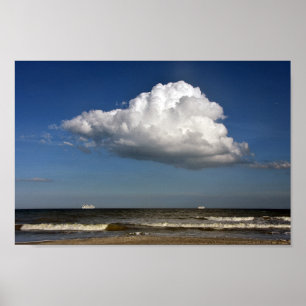 Twee cruiseschepen onder een grote wolk in Florida Poster