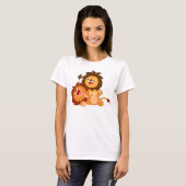 Twee cute Cartoon leeuwen vrouwen T-shirt (Voorkant volledig)