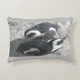 Twee Cute Penguins Accent Pillow Accent Kussen