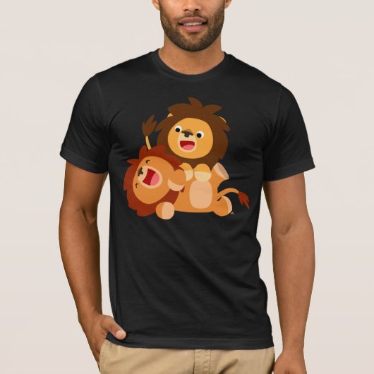 Twee Cute Playful Cartoon Lions T-Shirt (Voorkant)