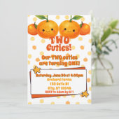 Twee Cuties tweeling sinaasappel verjaardag Kaart (Staand voorkant)