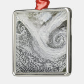 Twee cyclonen gevormd in tandem ten zuiden van IJs Metalen Ornament (Links)