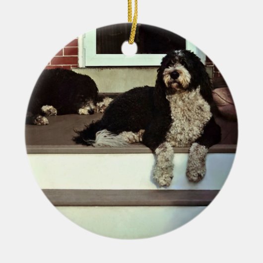 twee doedels op porch keramisch ornament (Voorkant)