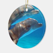 Twee dolfijnen zwemmen keramisch ornament (Links)