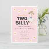 Twee domme gans Daisy verjaardagsfeest uitnodiging (Staand voorkant)