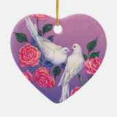Twee duiven en bloemen op een hart keramisch ornament (Achterkant)