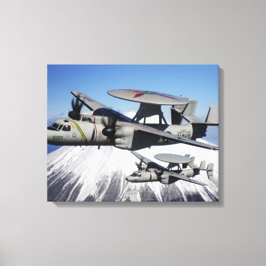 Twee E-2C Hawkeyes voeren een vlucht uit Canvas Afdruk (Voorkant)