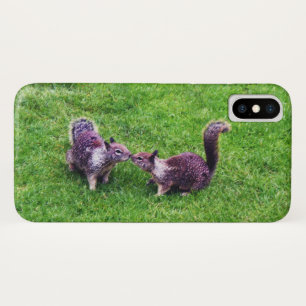 Twee eekhoorns zoenen Case-Mate iPhone case