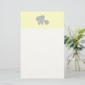 Twee Elephants. Volwassenen en Baby. Briefpapier (Staand voorkant)