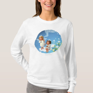 Twee engelen die op de wolken zitten t-shirt