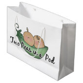 Twee erwten in een grote cadeautastweeling large cadeautasje (Voorkant Gekanteld)