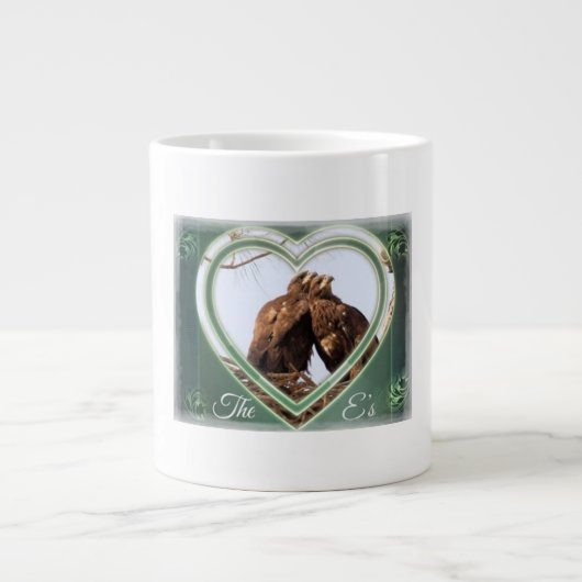 Twee erwten in een peul grote koffiekop (Voorkant)