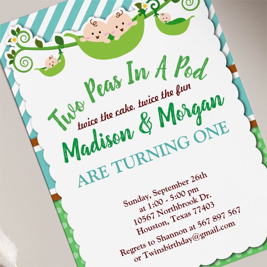 Twee erwten in een pod tweeling van de vorige dag kaart