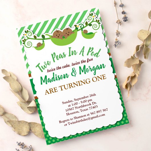 Twee erwten in een pod tweeling van de vorige dag kaart