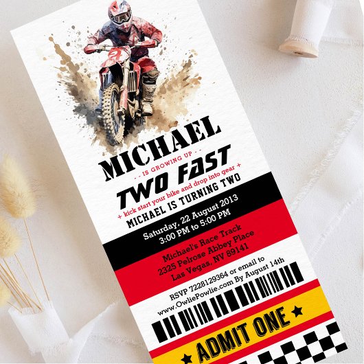 Twee Fast Dirt Bike Ticket Pass Tweede Verjaardag Kaart