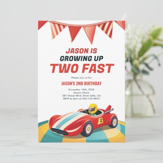 Twee Fast Race Car 2e verjaardag Uitnodiging (Staand voorkant)