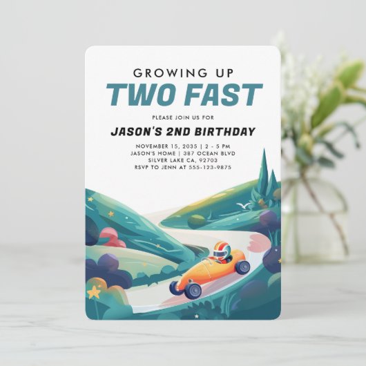 Twee Fast Race Car 2e verjaardag Uitnodiging (Staand voorkant)