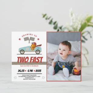 Twee Fast Race Car Birthday-uitnodigingen met foto Kaart