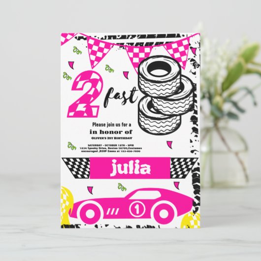 Twee Fast Race Car meisjes 2e Verjaardag Party roz Kaart (Staand voorkant)