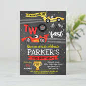 Twee Fast Race Car Racing 2e verjaardag Uitnodigin Kaart (Staand voorkant)
