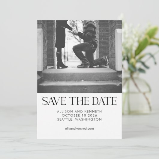 Twee foto Black White Elegant Chic Wedding Save The Date (Staand voorkant)