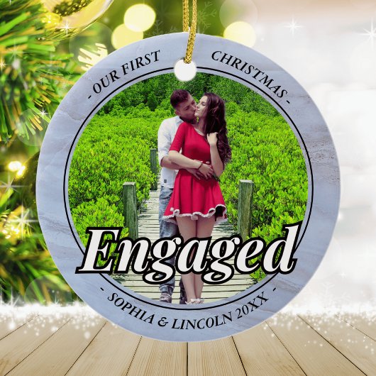 Twee foto Onze eerste Kerstmis Betrokken Faux Marb Keramisch Ornament