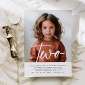 Twee foto verjaardag uitnodiging