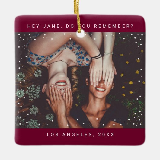 Twee foto-vriendinnetjes met holiday Keepomwille Keramisch Ornament (Voorkant)