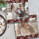 Twee fotogeluk: jij als Friend Red Snowflake Keramisch Ornament<br><div class="desc">Het rode en Witte ornament van de Foto van de Sneeuwvlok met uw douanefoto's en borstelmanuscripttypografie. Het ontwerp is dubbelzijdig en de sjabloon is klaar voor u om uw foto's van volledige grootte aan de voor- en achterkant toe te voegen. Het jaar en de formulering zijn volledig bewerkbaar - voorbeelden...</div>