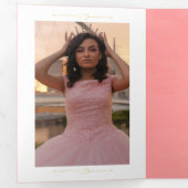 Twee foto's goud en Roos roze Quinceanera Drieluik Uitnodiging (Binnenzijde eerst)