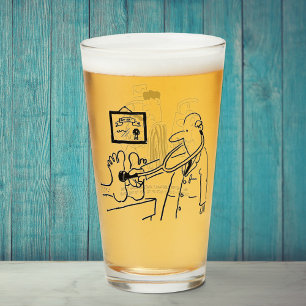 Twee Funny Doctor en Patient-Geachte Cartoons. Glas