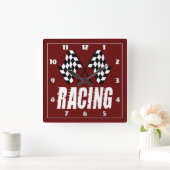 Twee gecheckte racevlaggen voor de wedstrijd 1 T Vierkante Klok (Huis)