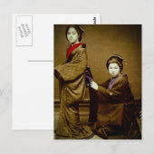 Twee Geisha die een Kimono  Japans aanpast Briefkaart (Voorkant / Achterkant)