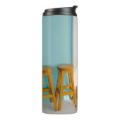 Twee gele houten stooten thermosbeker (Gedraaid links)