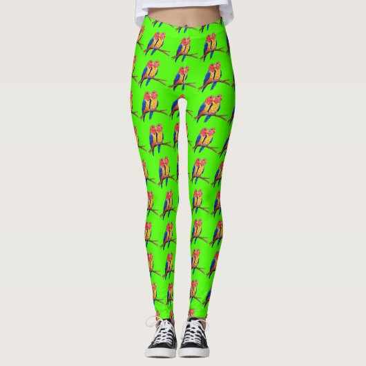 Twee gelukkige papegaaien op een Perch Dance Leggings (Voorkant)