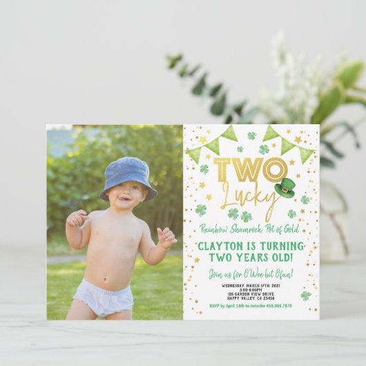Twee gelukkige tweede verjaardag St Patrick's Day Kaart (Staand voorkant)