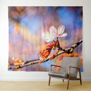 Twee geweldige Sakura Flowers. Roze, blauwe achter Wandkleed