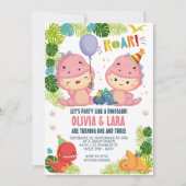 Twee Girls Dinosaur Joint Birthday Invitation Kaart (Voorkant)