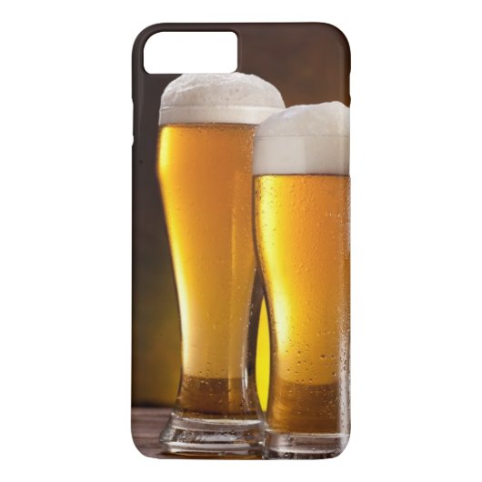 Twee glazen bier op een houten tafel Case-Mate iPhone case (Achterkant)