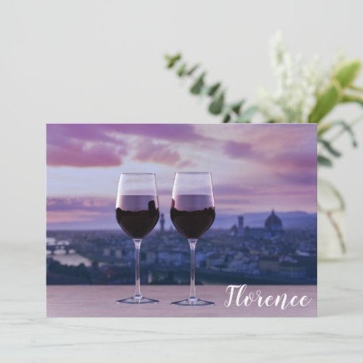 Twee glazen rode wijn op Florence skyline (Staand voorkant)