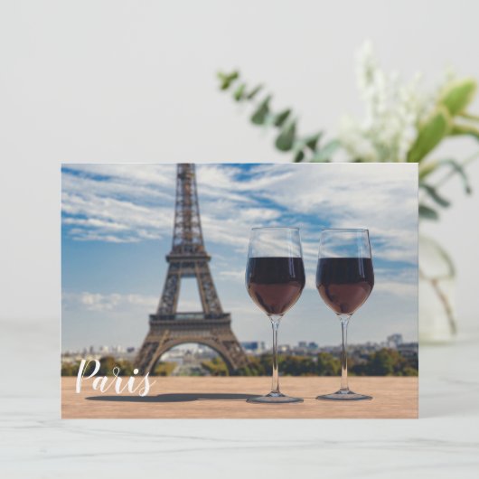 Twee glazen wijn met Eiffeltoren (Staand voorkant)