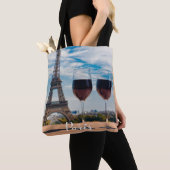 Twee glazen wijn met Eiffeltoren Tote Bag (Dichtbij)