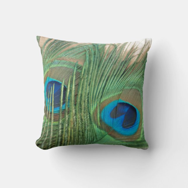 Twee Golden Peacock Feathers leven nog Kussen (Voorkant)