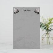 Twee gotische bijen illustraties met schedelvleuge briefpapier (Staand voorkant)