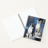 Twee grijze katten op een Abstracte achtergrond Notitieboek (Binnen)