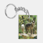 Twee grijze wolven in het bos sleutelhanger (Voorkant Links)