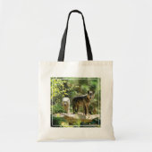 Twee grijze wolven in het bos tote bag (Voorkant)
