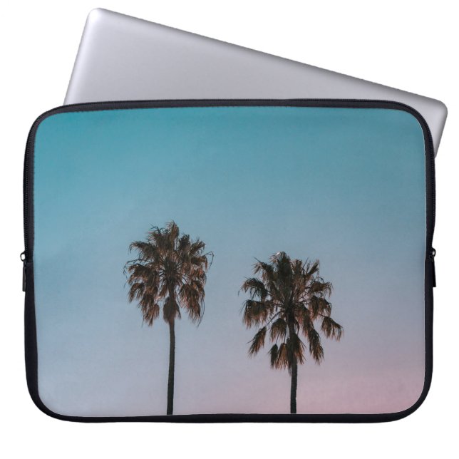 TWEE GROENE PALMBOMEN LAPTOP SLEEVE (Voorkant)