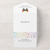 Twee groenteschermen regenboogkleuren homohuwelijk all in one uitnodiging (Buitenkant)