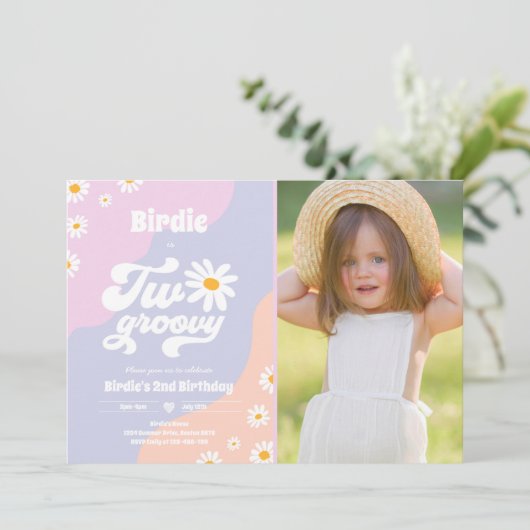 Twee Groovy 2de verjaardag Boho Retro Daisy Kaart (Staand voorkant)